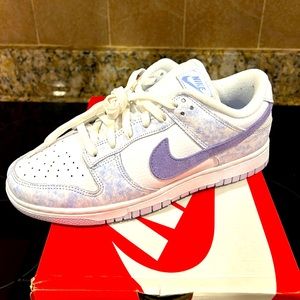 Women’s dunks